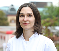 Dr. Katharina Fischbach